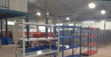 深圳二手办公用品货架市场概览 从梅林到华强北的仓储解决方案